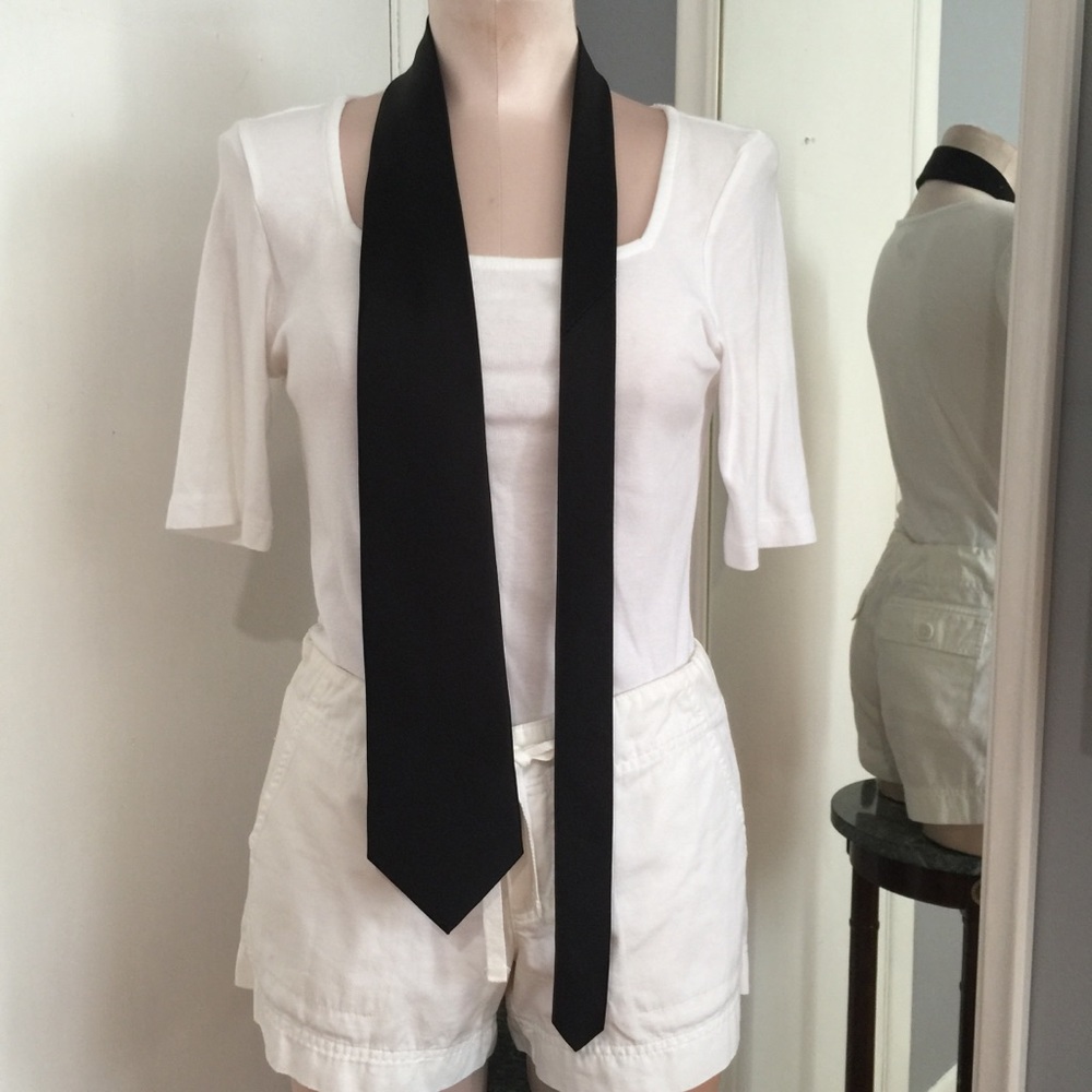 Roberto Lorenzo black tie